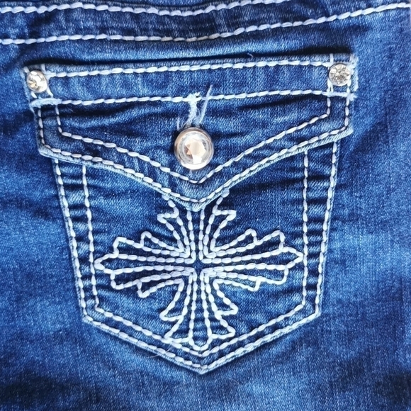 Earl Denim Shorts Rhinestones Faded 6 - Picture 7 of 8